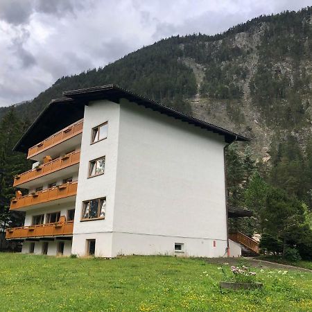 Karwendel-Lodge Scharnitz Luaran gambar